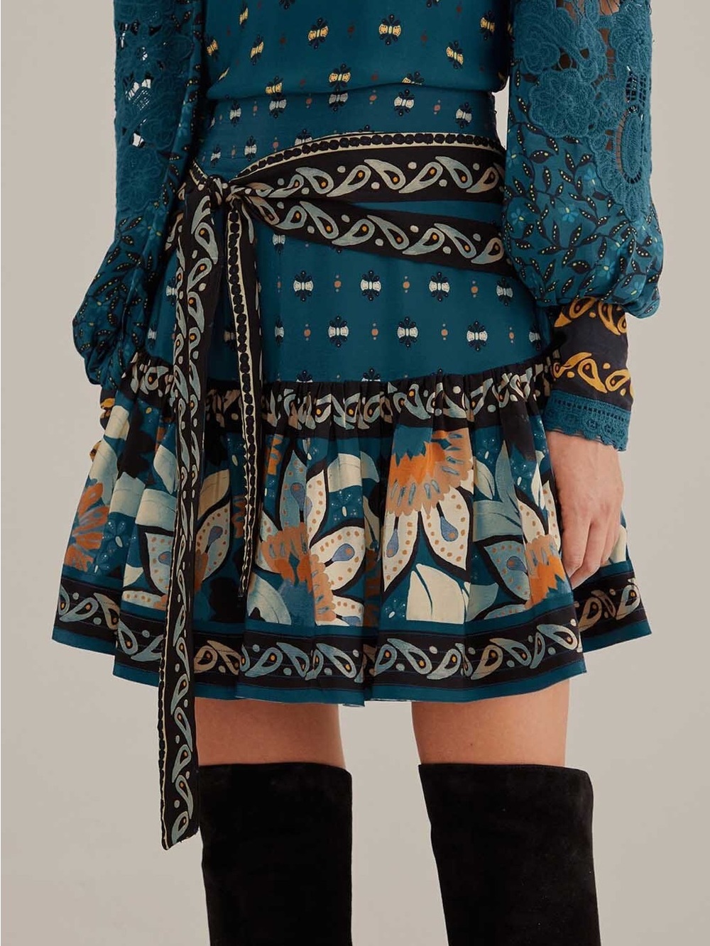 NWT Farm Rio Blue Ainika Chill Mini Skirt - Small